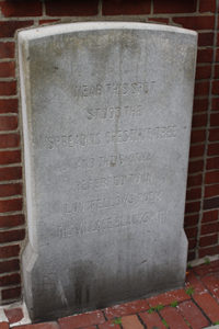 Henry Wadsworth Longfellow marker at 52 Brattle Street