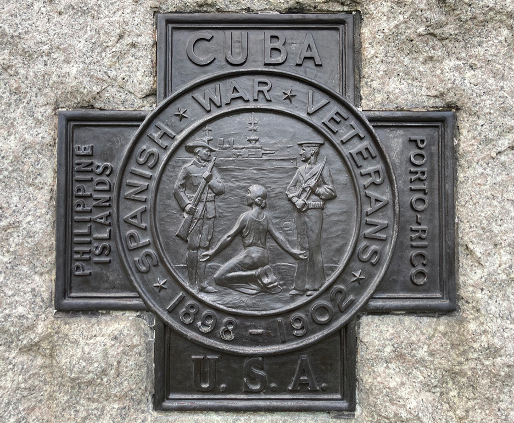 A marker on the base of the Arsenal Square monument.